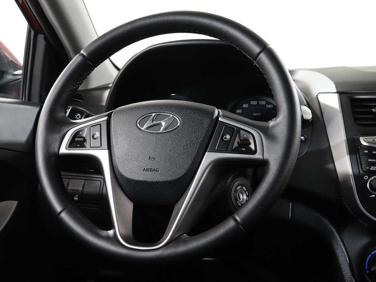 Купить Hyundai Solaris, 2014, 121 327 км, фото №14