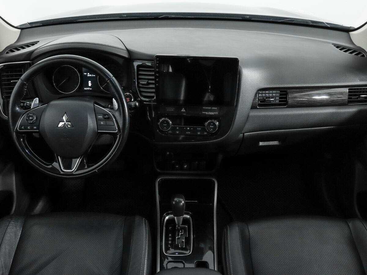 Купить Mitsubishi Outlander, 2017, 142 155 км, фото №13