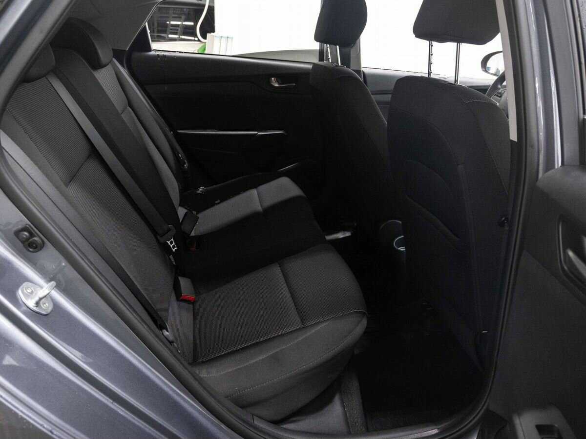 Купить Hyundai Solaris, 2019, 36 124 км, фото №12