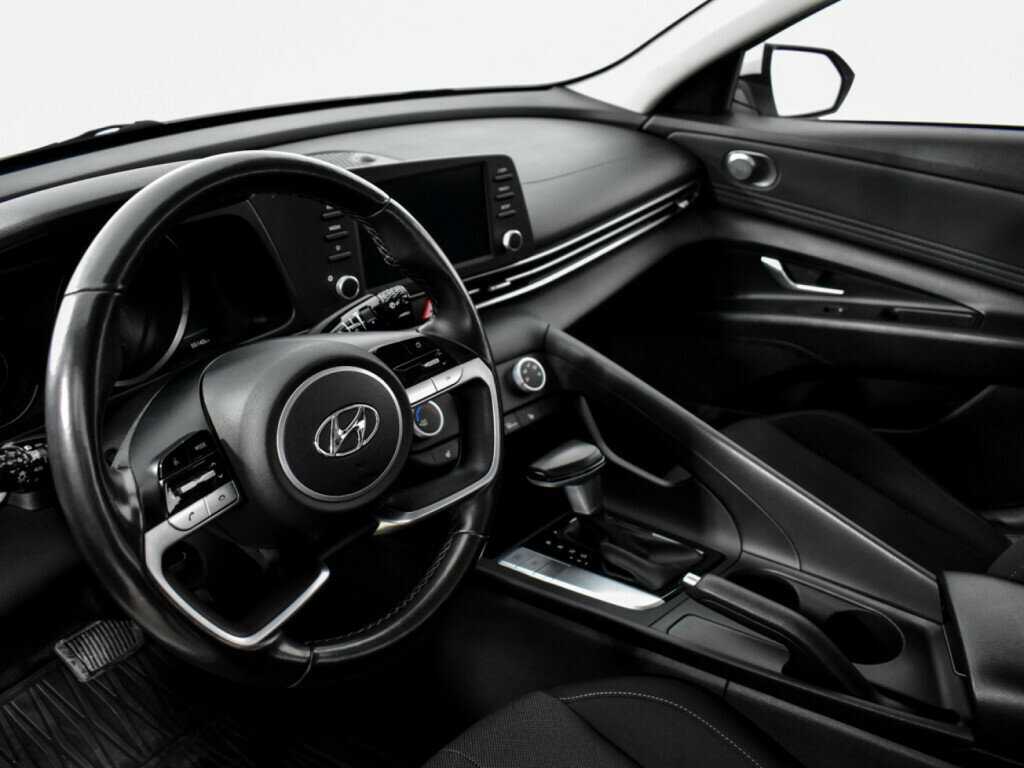 Купить Hyundai Elantra, 2021, 55 138 км, фото №6