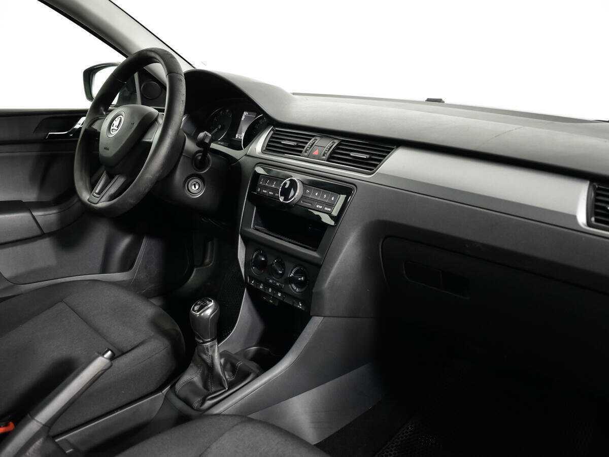 Купить Skoda Rapid, 2017, 263 659 км, фото №9