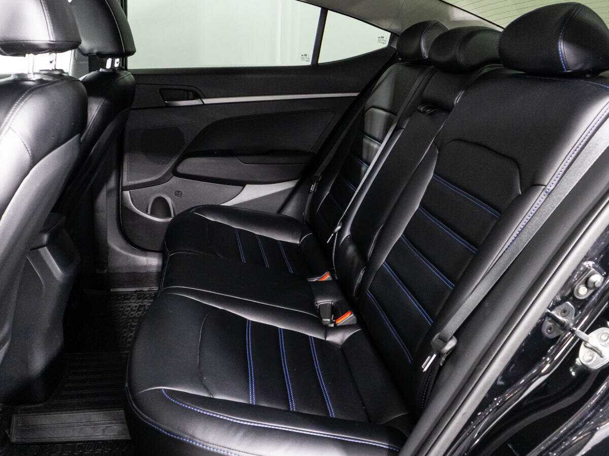 Купить Hyundai Elantra, 2017, 153 266 км, фото №10