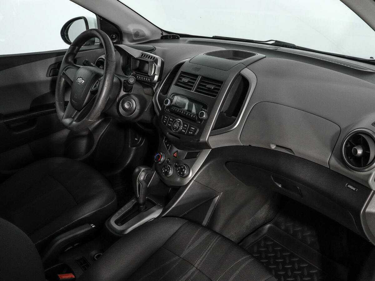 Купить Chevrolet Aveo, 2012, 145 155 км, фото №12