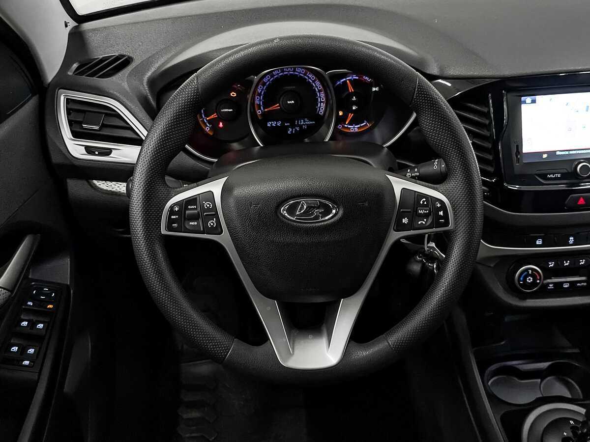 Купить Lada (ВАЗ) Vesta SW Cross, 2018, 127 132 км, фото №21