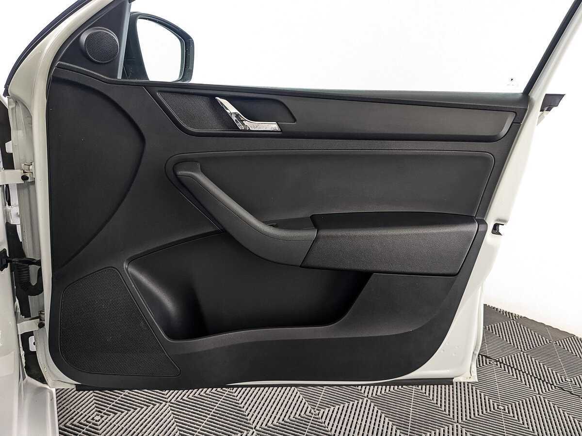 Купить Skoda Rapid, 2017, 136 784 км, фото №22