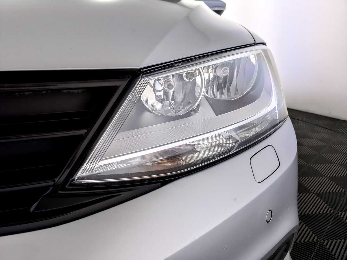 Купить Volkswagen Jetta, 2016, 91 135 км, фото №17