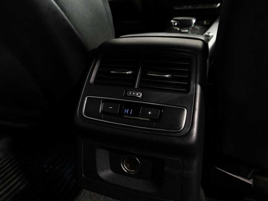 Купить Audi A4, 2015, 78 990 км, фото №21