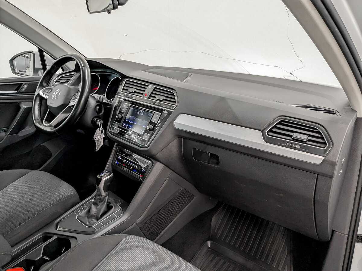 Купить Volkswagen Tiguan, 2021, 163 952 км, фото №10