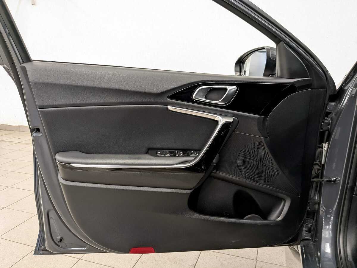 Купить Kia Ceed, 2019, 92 000 км, фото №17