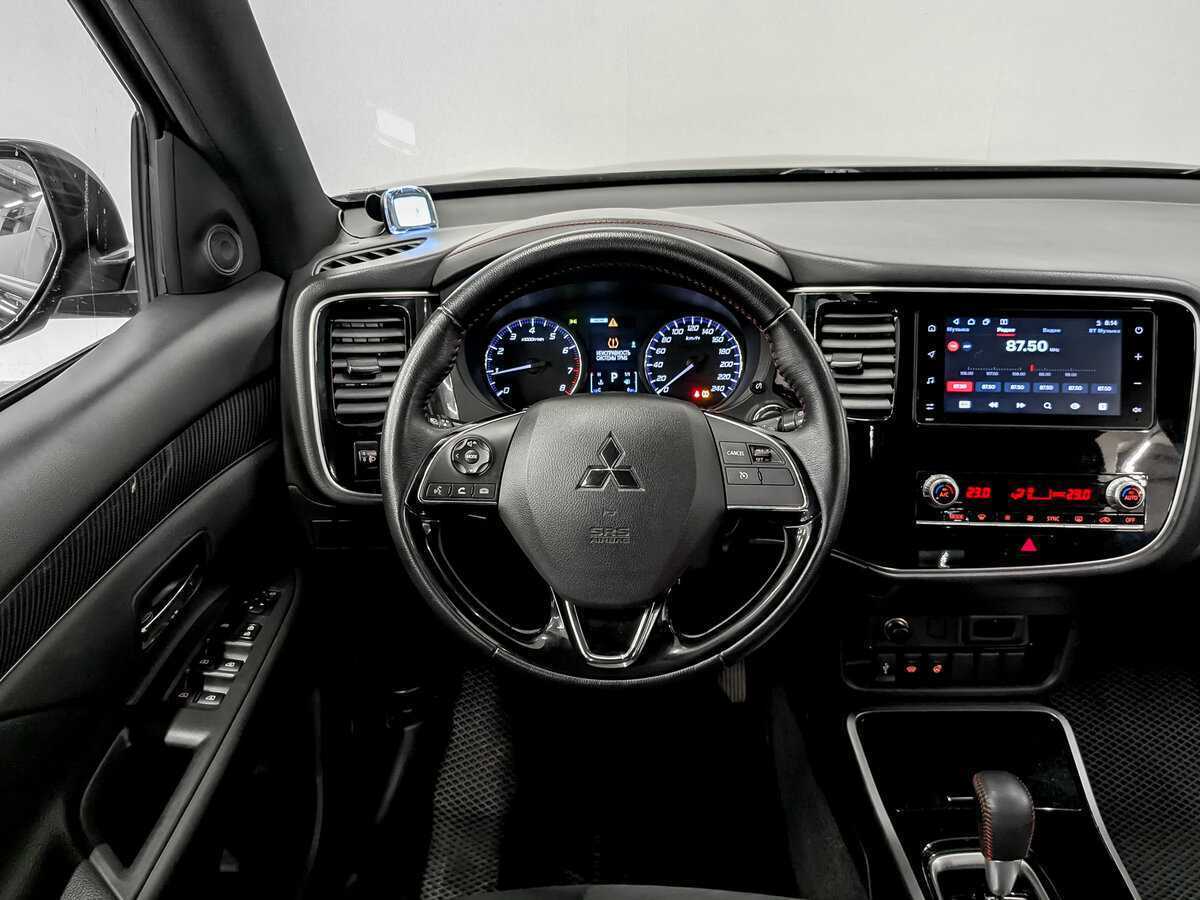 Купить Mitsubishi Outlander, 2021, 58 345 км, фото №20