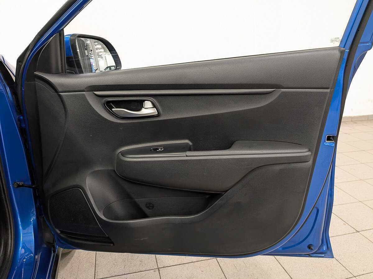 Купить Kia Rio X-Line, 2019, 177 890 км, фото №24