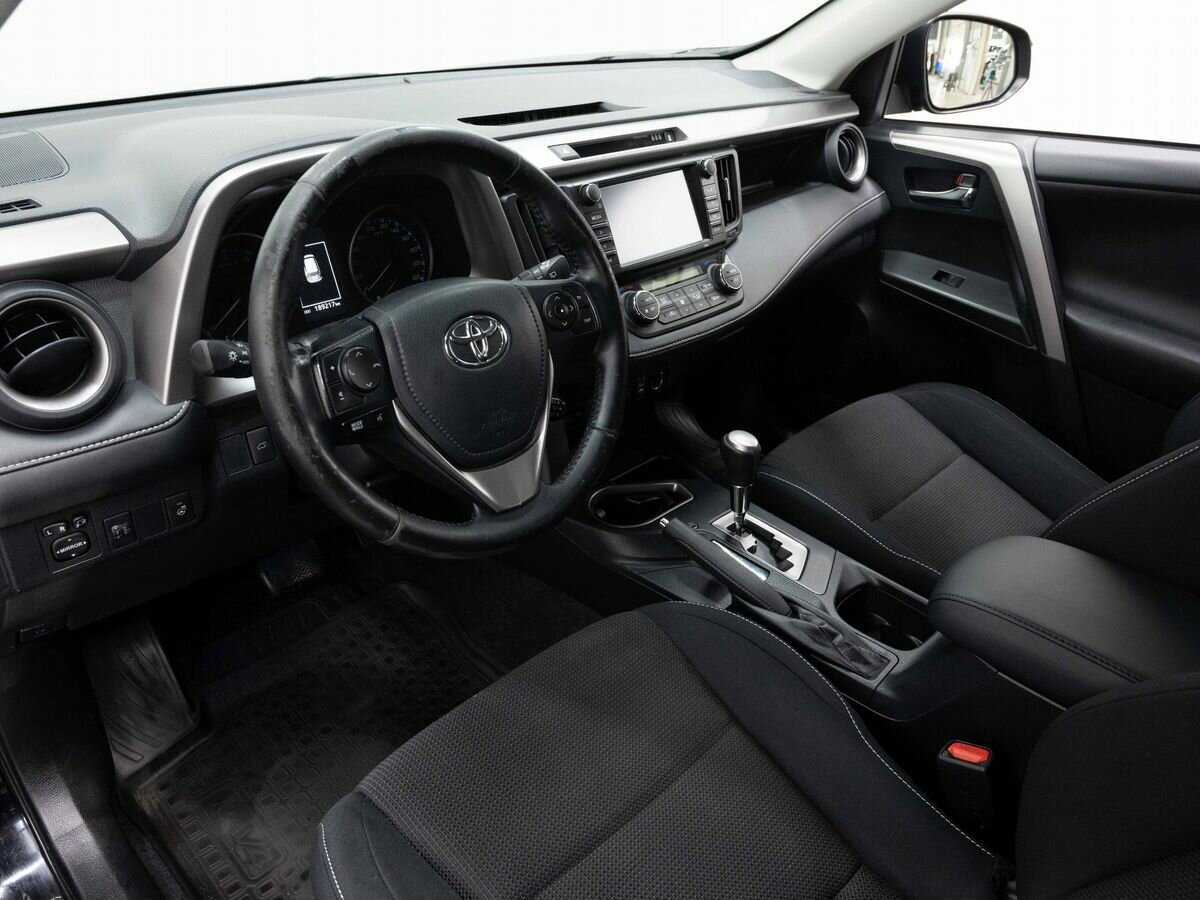 Купить Toyota RAV4, 2017, 180 000 км, фото №8