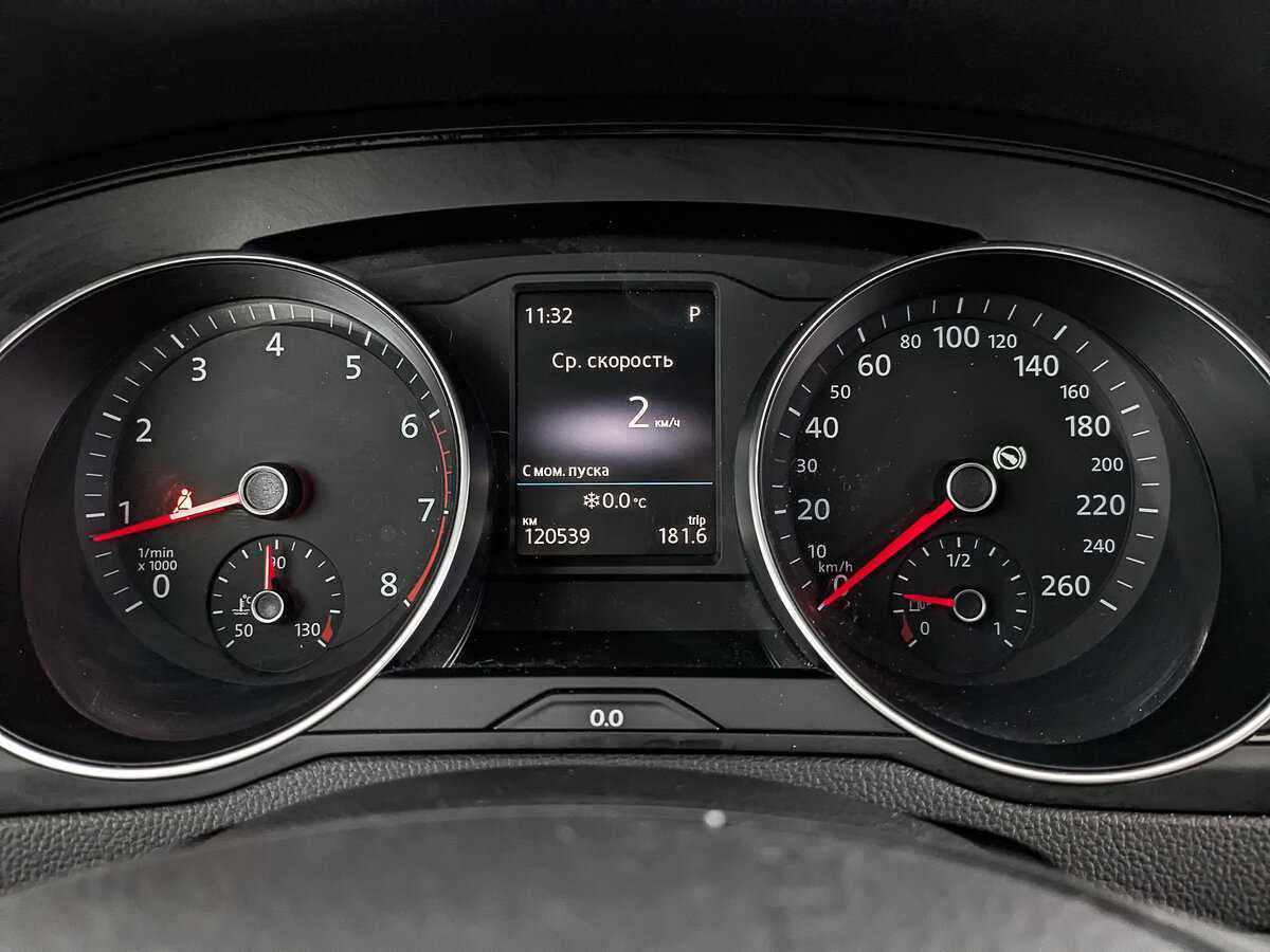 Купить Volkswagen Passat, 2017, 120 532 км, фото №16