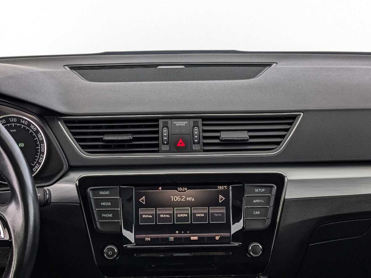 Купить Skoda Superb, 2018, 116 628 км, фото №17