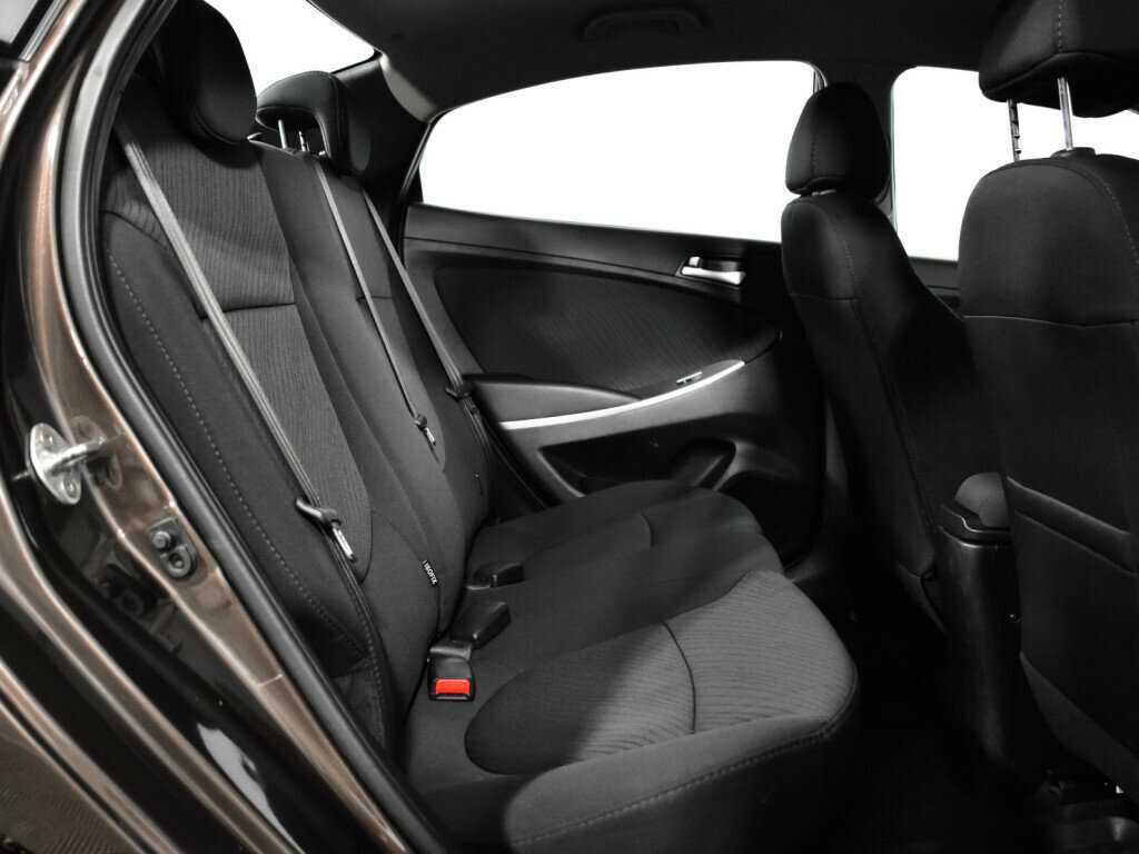 Купить Hyundai Solaris, 2016, 67 700 км, фото №10