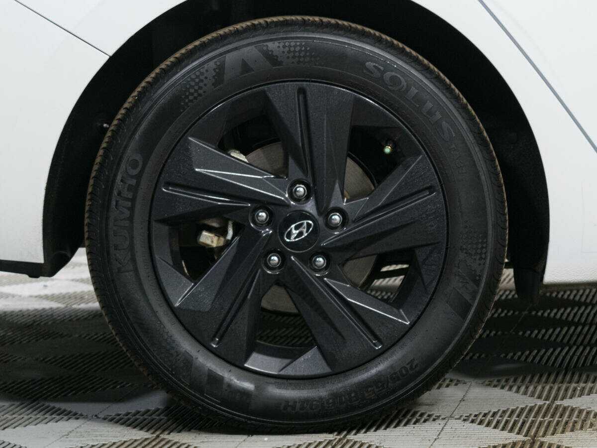 Купить Hyundai Elantra, 2021, 43 735 км, фото №19