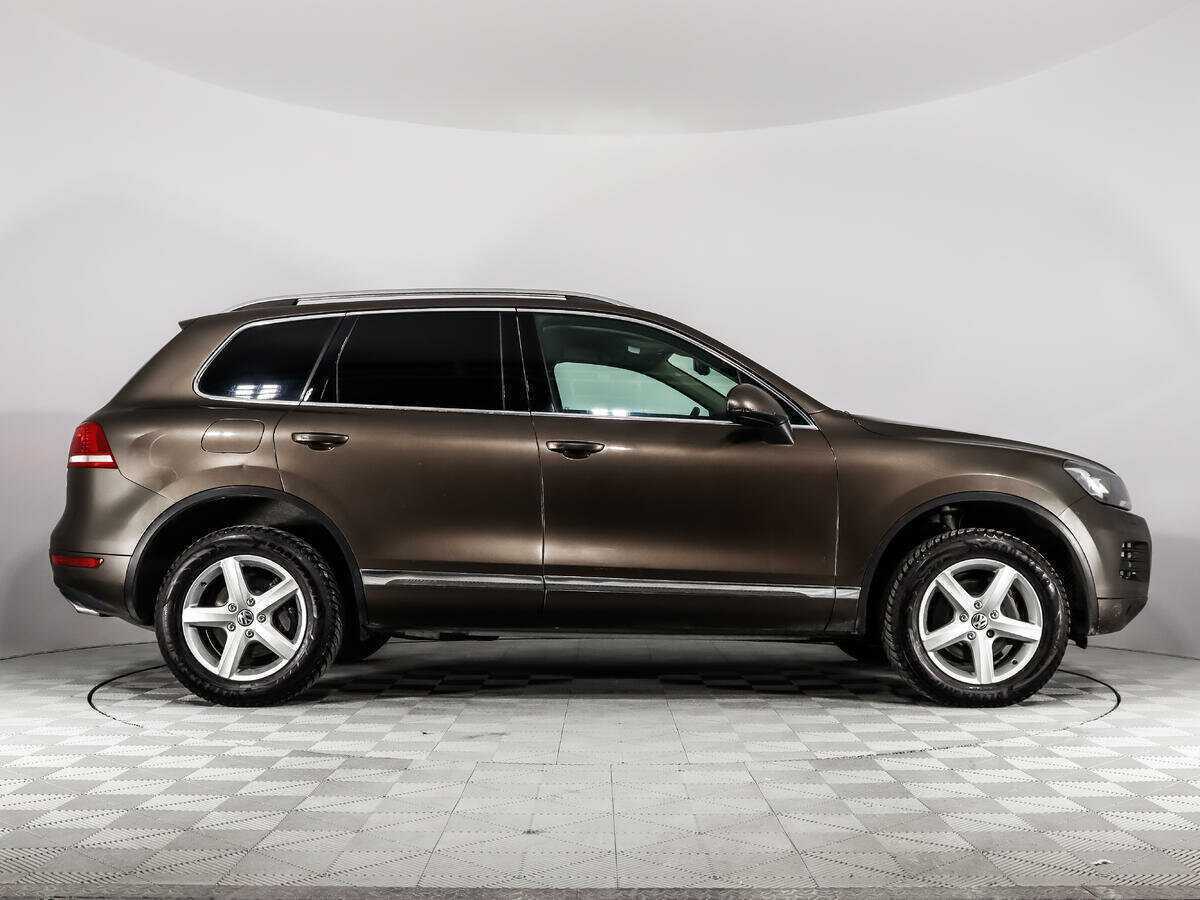 Купить Volkswagen Touareg, 2012, 137 287 км, фото №4