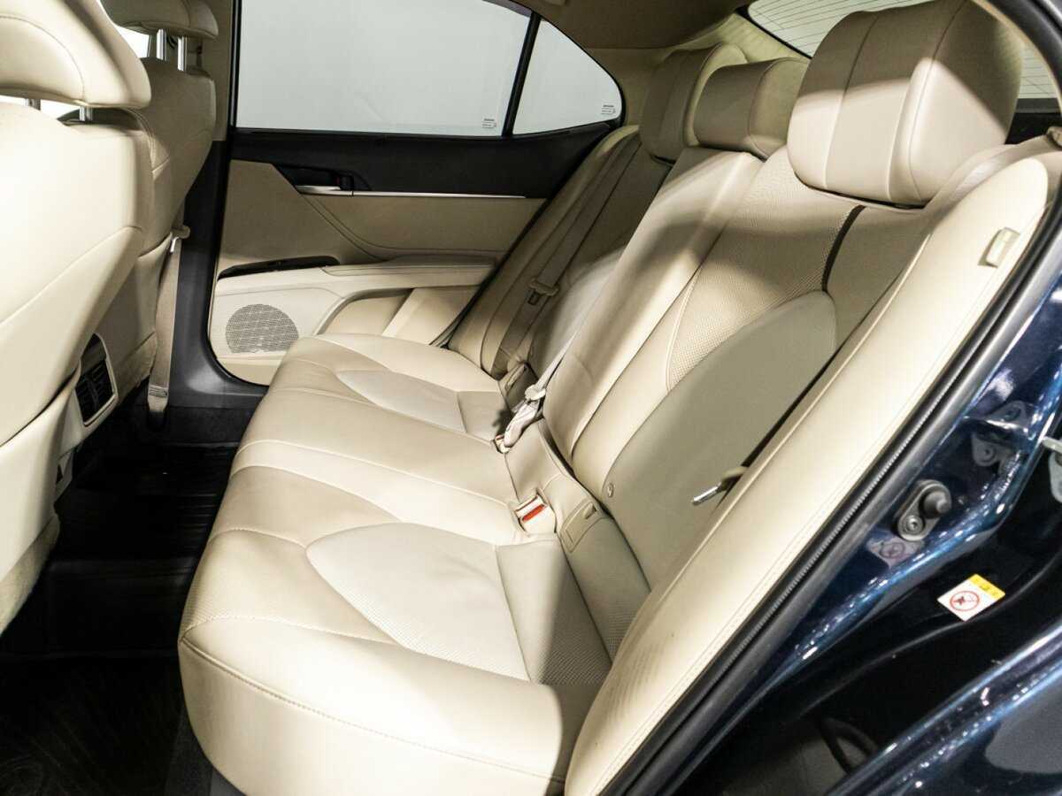 Купить Toyota Camry, 2018, 81 286 км, фото №10