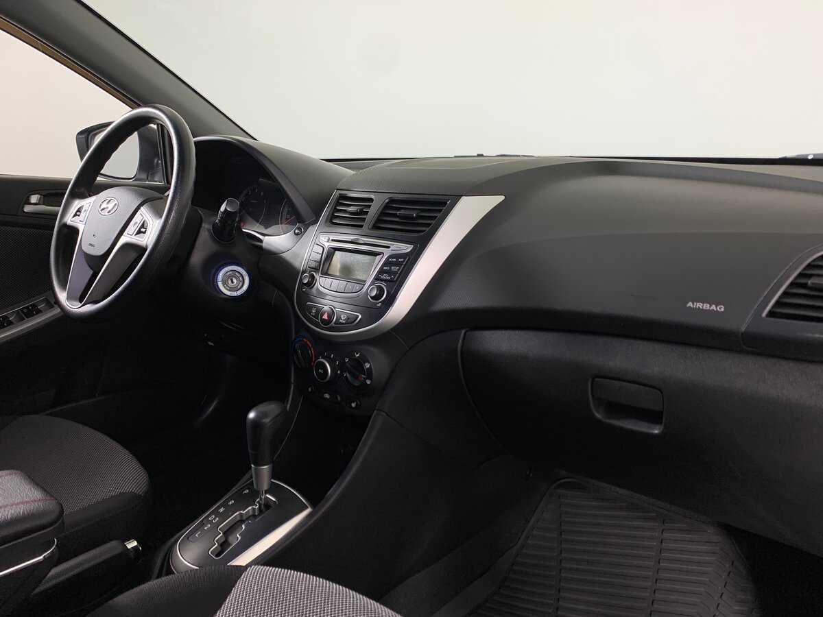 Купить Hyundai Solaris, 2013, 96 384 км, фото №13