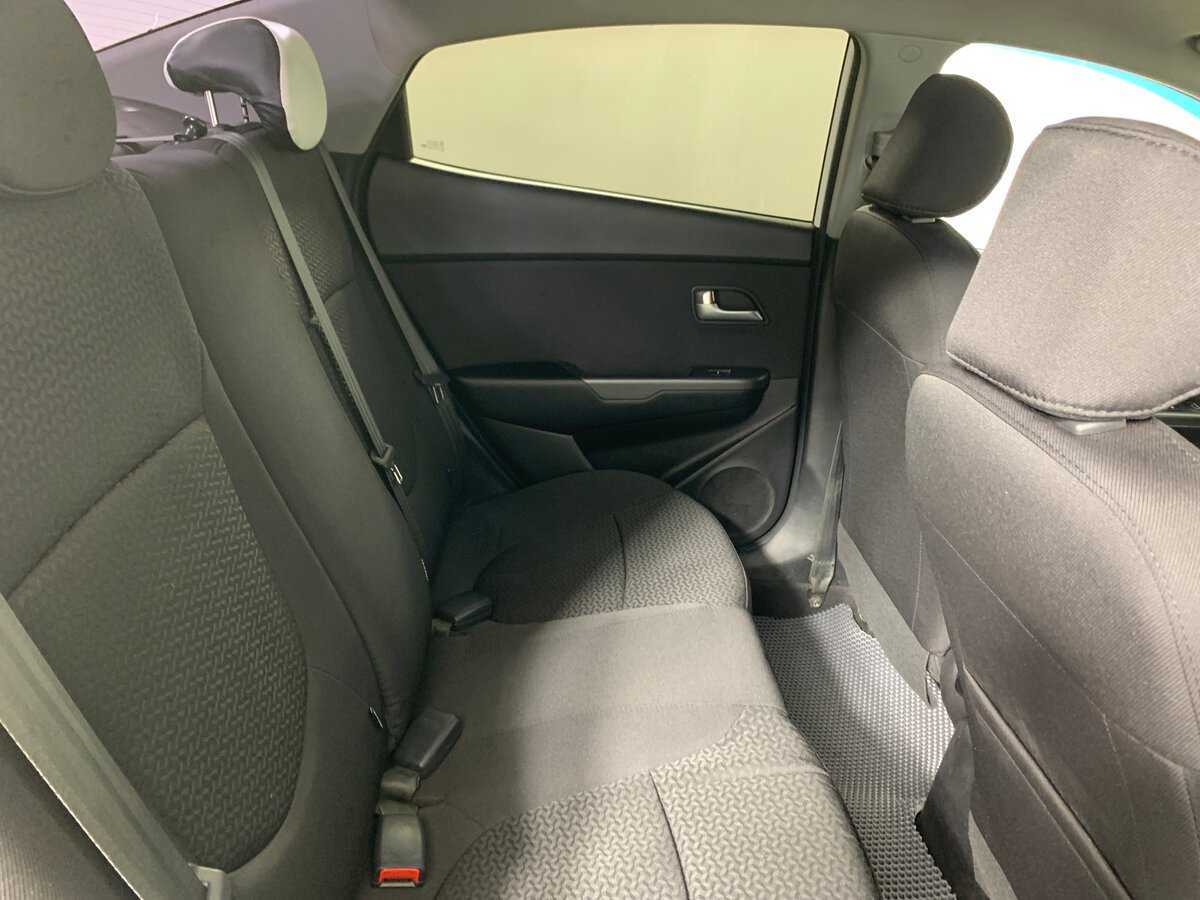 Купить Kia Rio, 2016, 198 980 км, фото №18