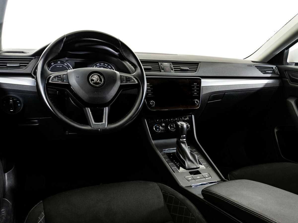 Купить Skoda Superb, 2018, 160 750 км, фото №9