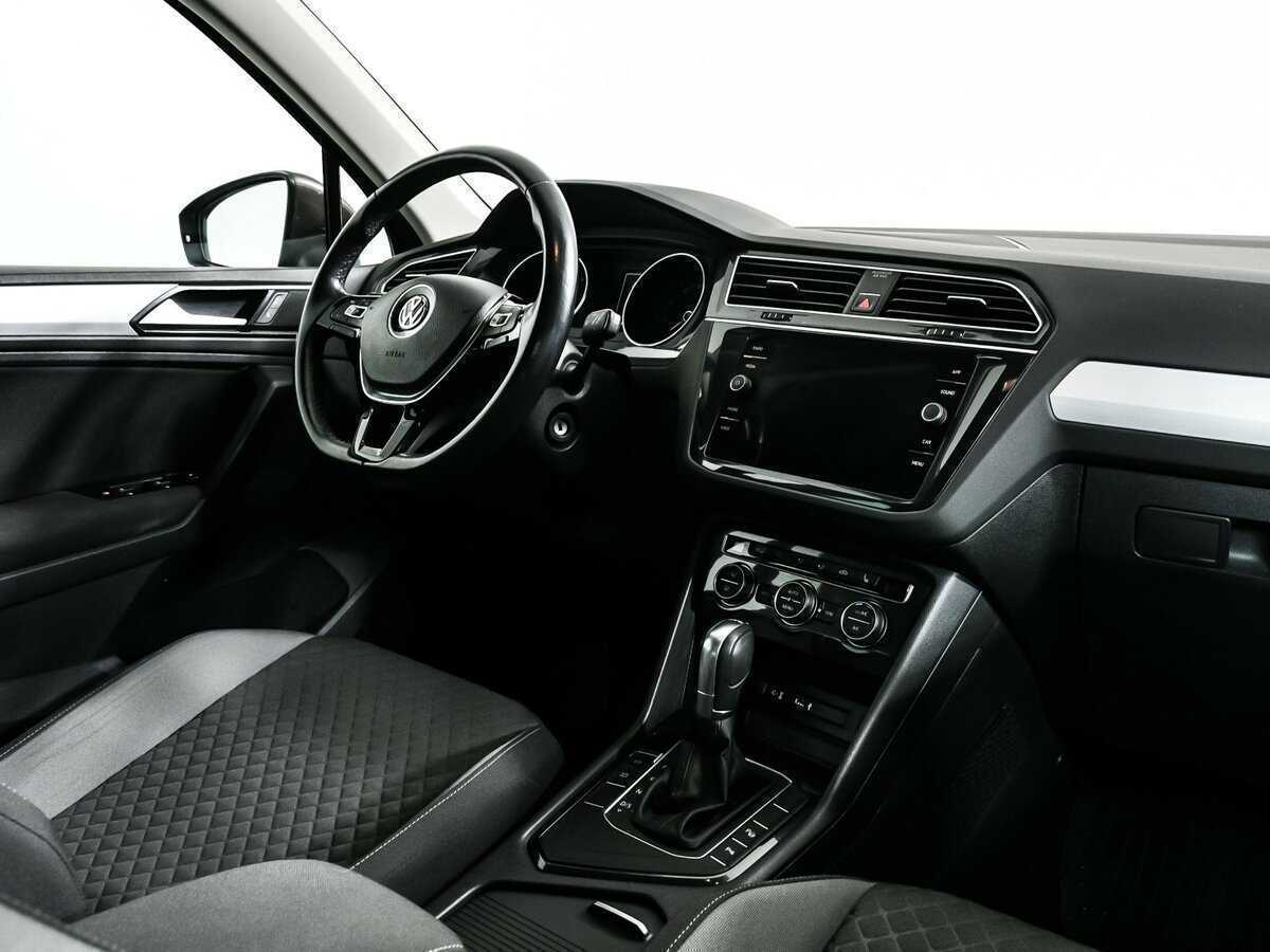 Купить Volkswagen Tiguan, 2017, 44 700 км, фото №9