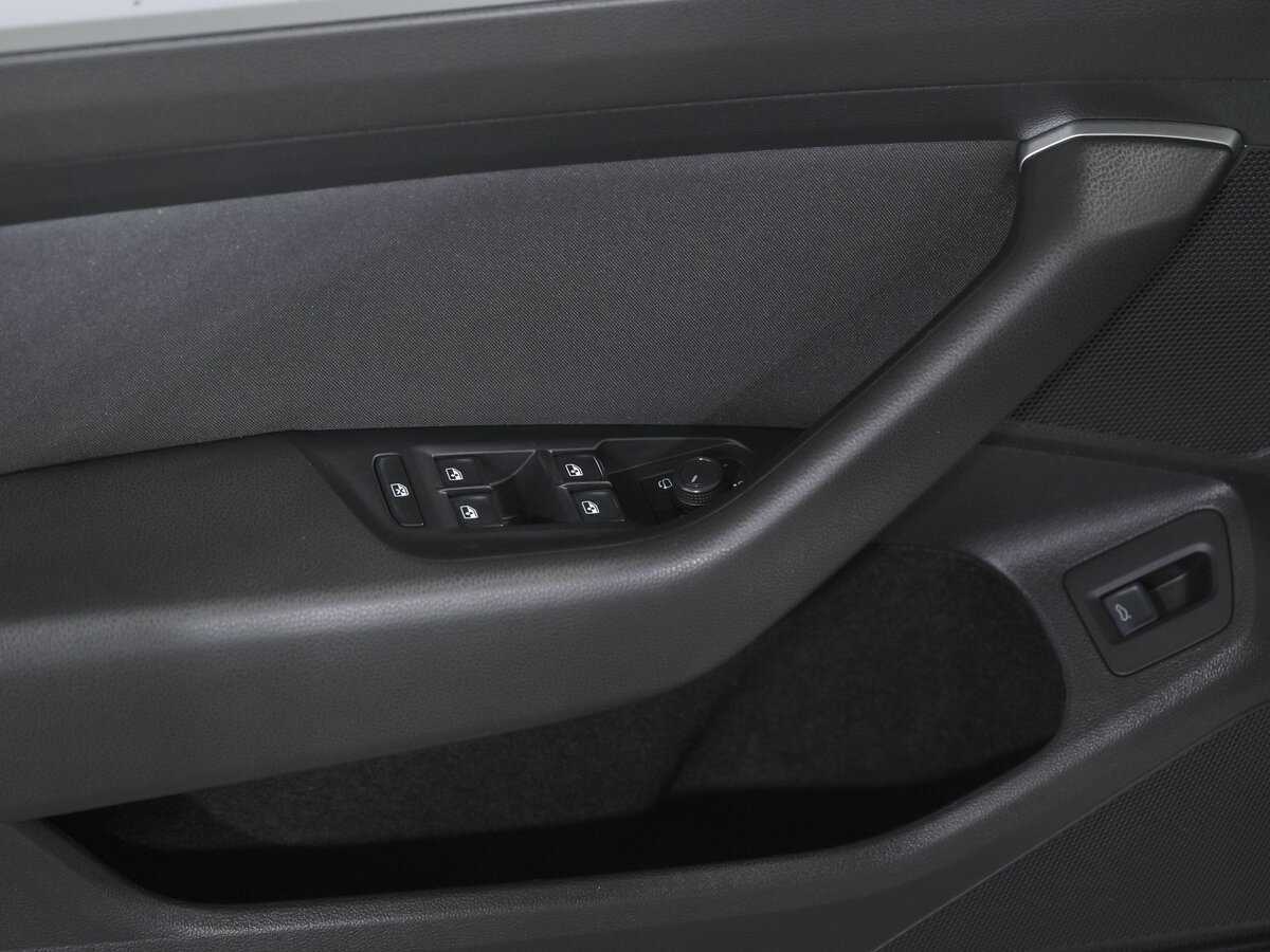 Купить Volkswagen Passat, 2015, 183 172 км, фото №14