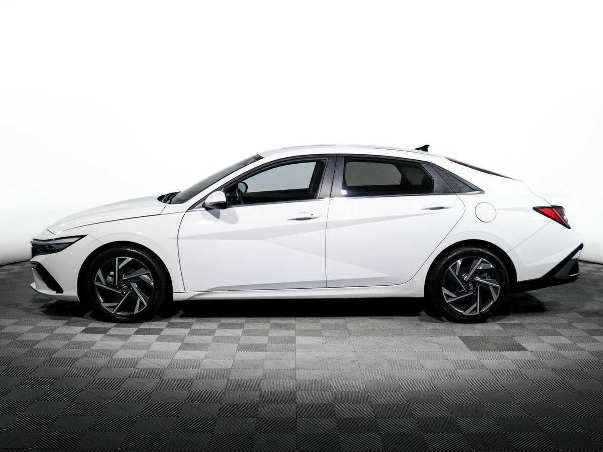 Купить Hyundai Elantra, 2023, 27 783 км, фото №8