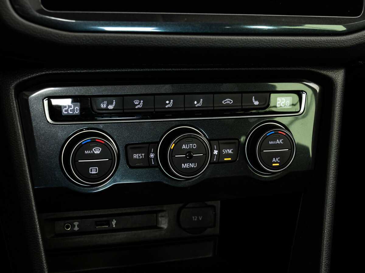 Купить Volkswagen Tiguan, 2017, 161 892 км, фото №19