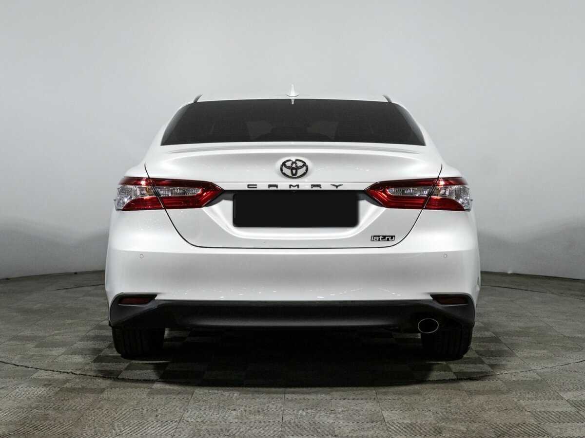 Купить Toyota Camry, 2018, 118 765 км, фото №5