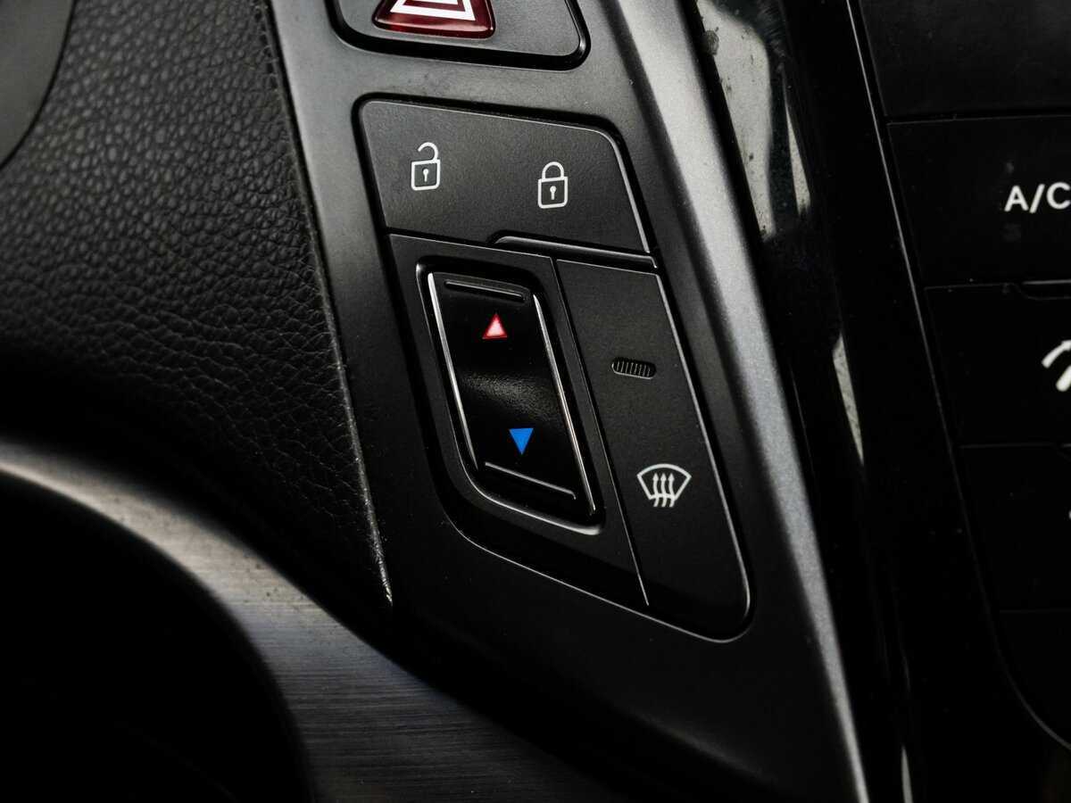 Купить Hyundai i40, 2016, 196 789 км, фото №13