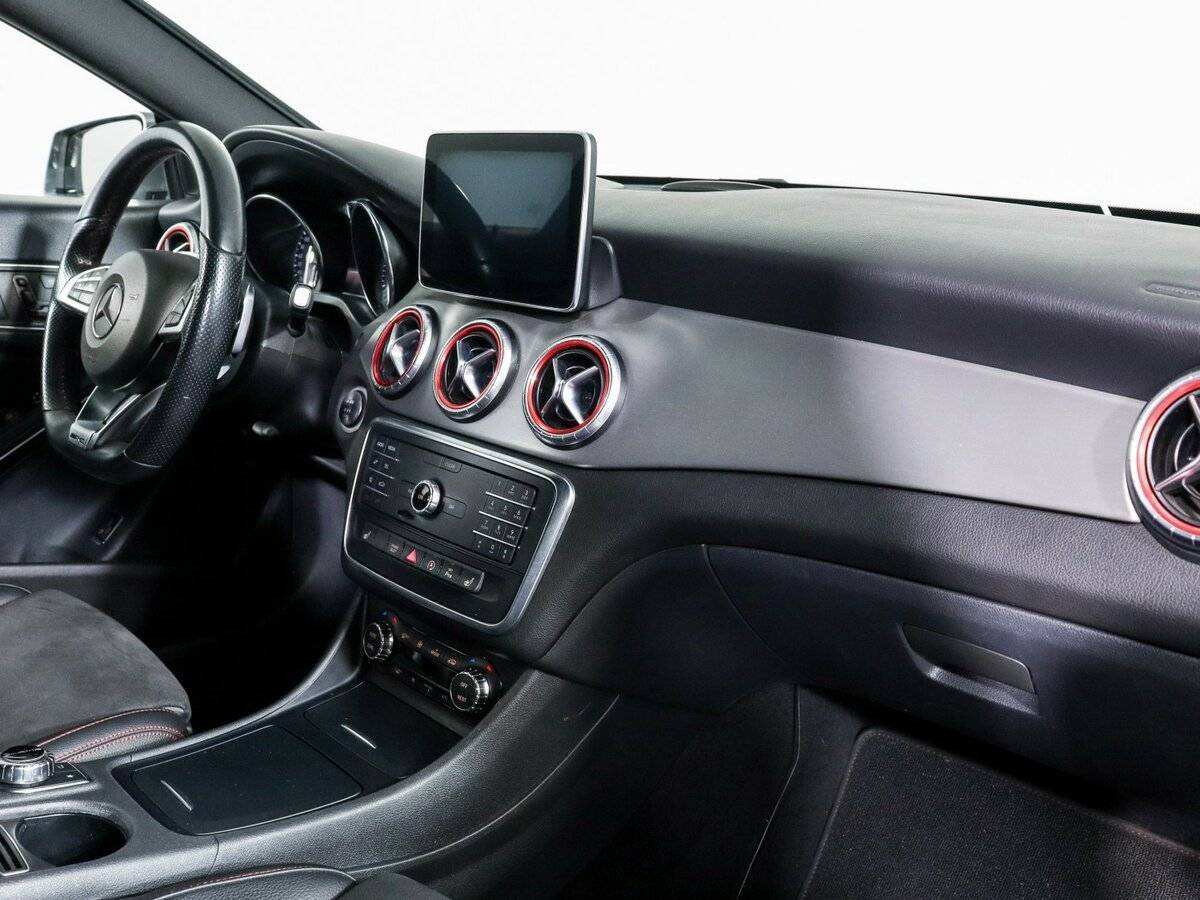 Купить Mercedes-Benz CLA 250, 2015, 149 931 км, фото №6