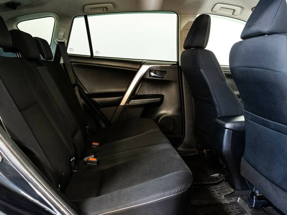 Купить Toyota RAV4, 2017, 159 813 км, фото №12