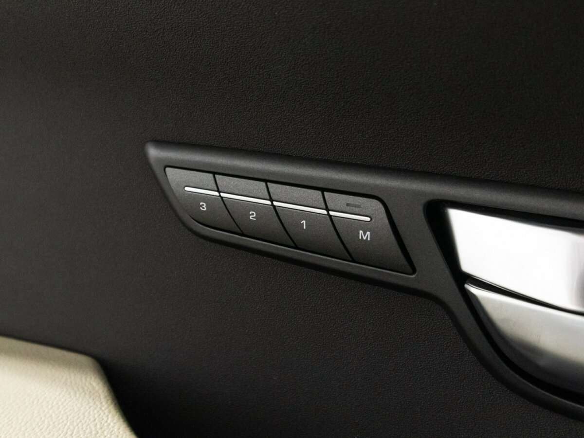 Купить Land Rover Range Rover Evoque 9-speed, 2014, 96 423 км, фото №17