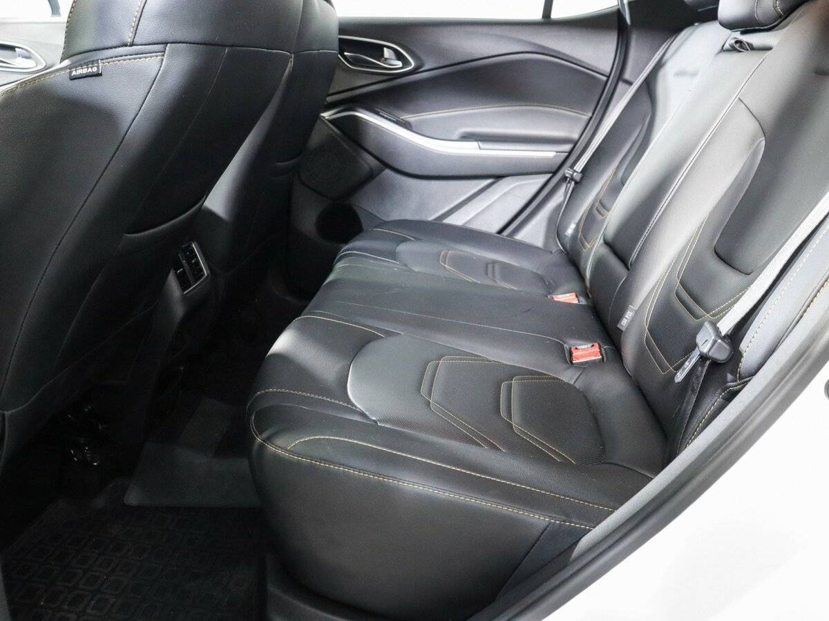 Купить Москвич 3, 2023, 37 294 км, фото №10