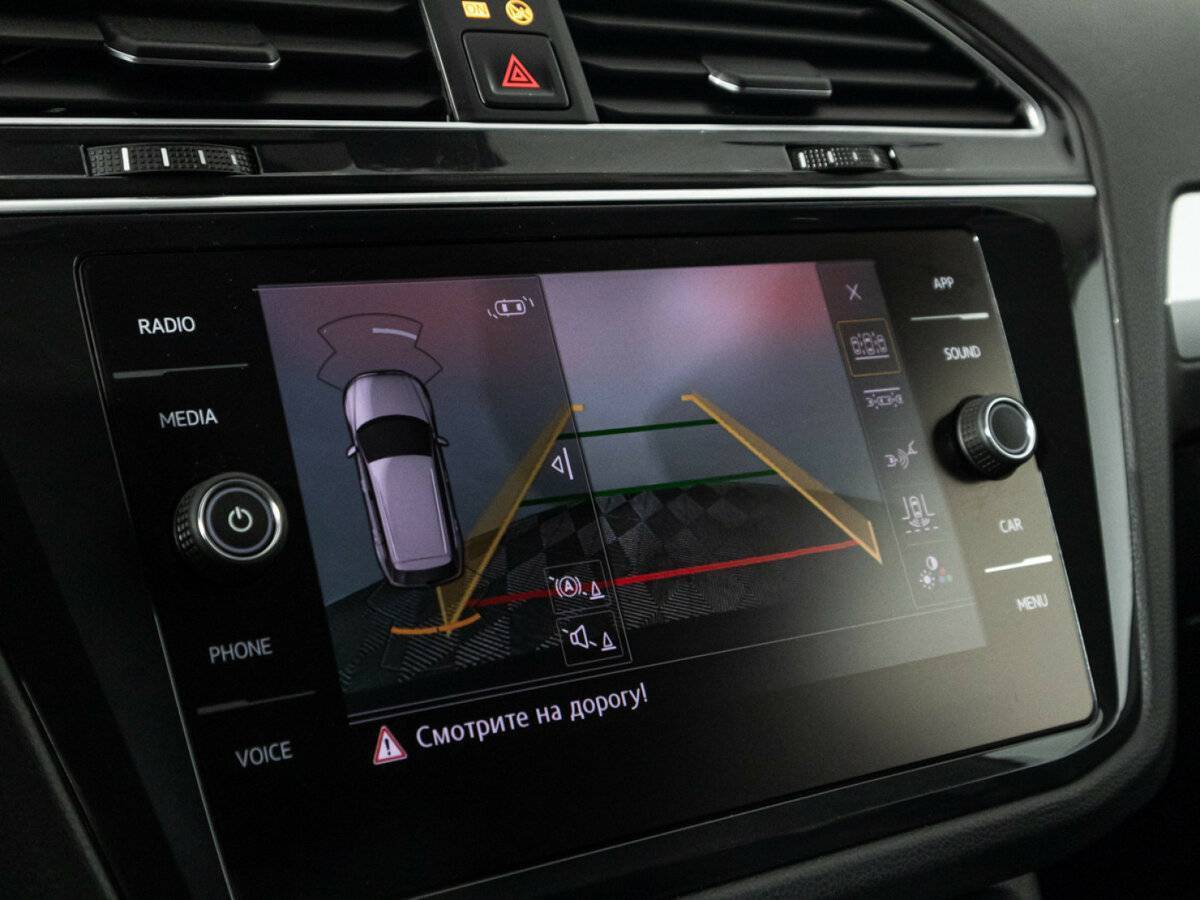 Купить Volkswagen Tiguan, 2020, 115 856 км, фото №17