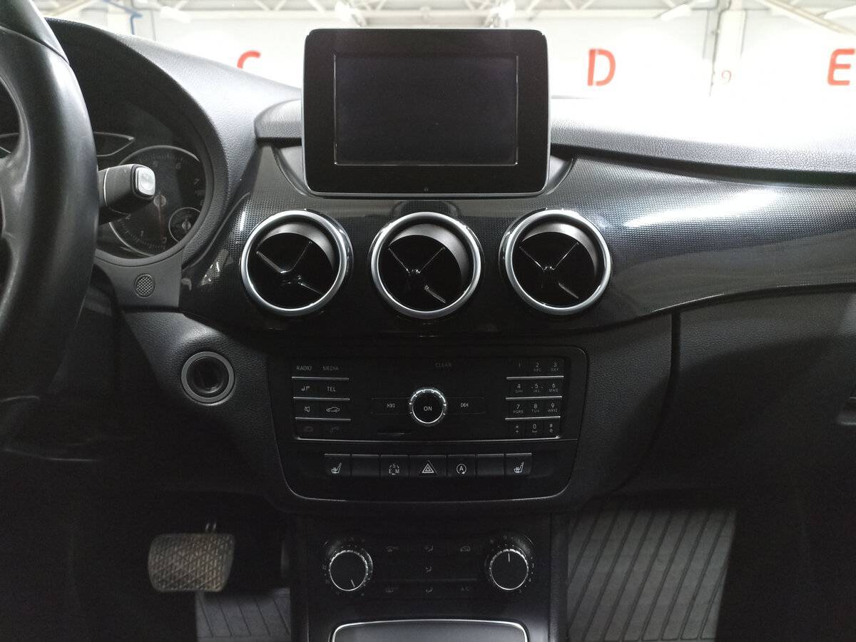 Купить Mercedes-Benz B-Класс 180, 2015, 117 742 км, фото №15