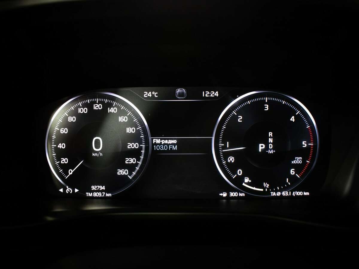 Купить Volvo XC40, 2020, 92 700 км, фото №9