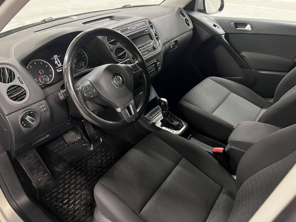 Купить Volkswagen Tiguan, 2012, 179 371 км, фото №16