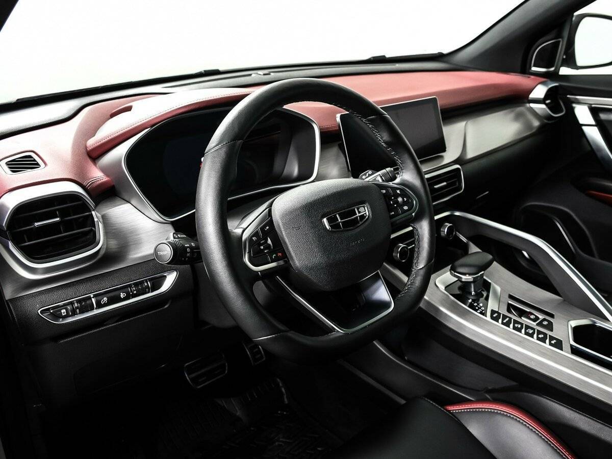 Купить Geely Coolray, 2023, 10 662 км, фото №13