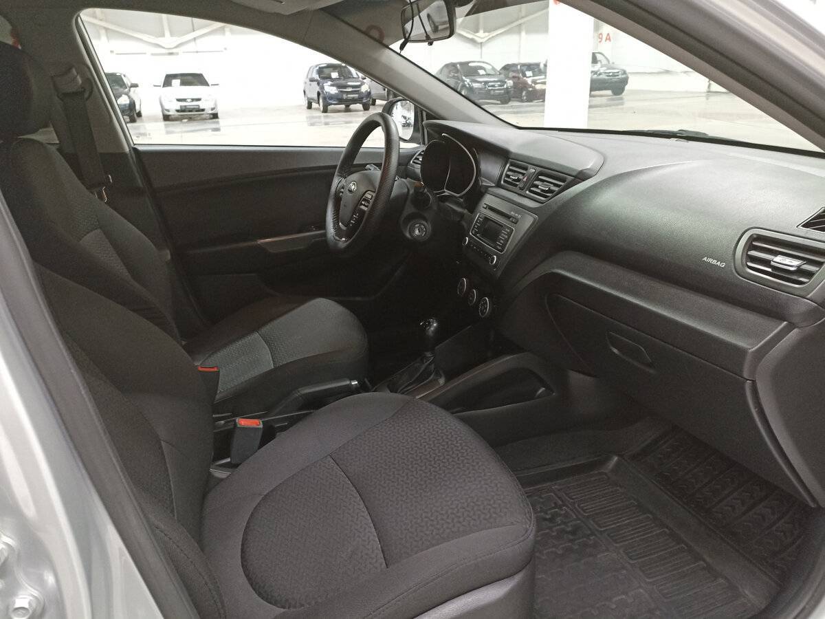 Купить Kia Rio, 2015, 141 890 км, фото №11