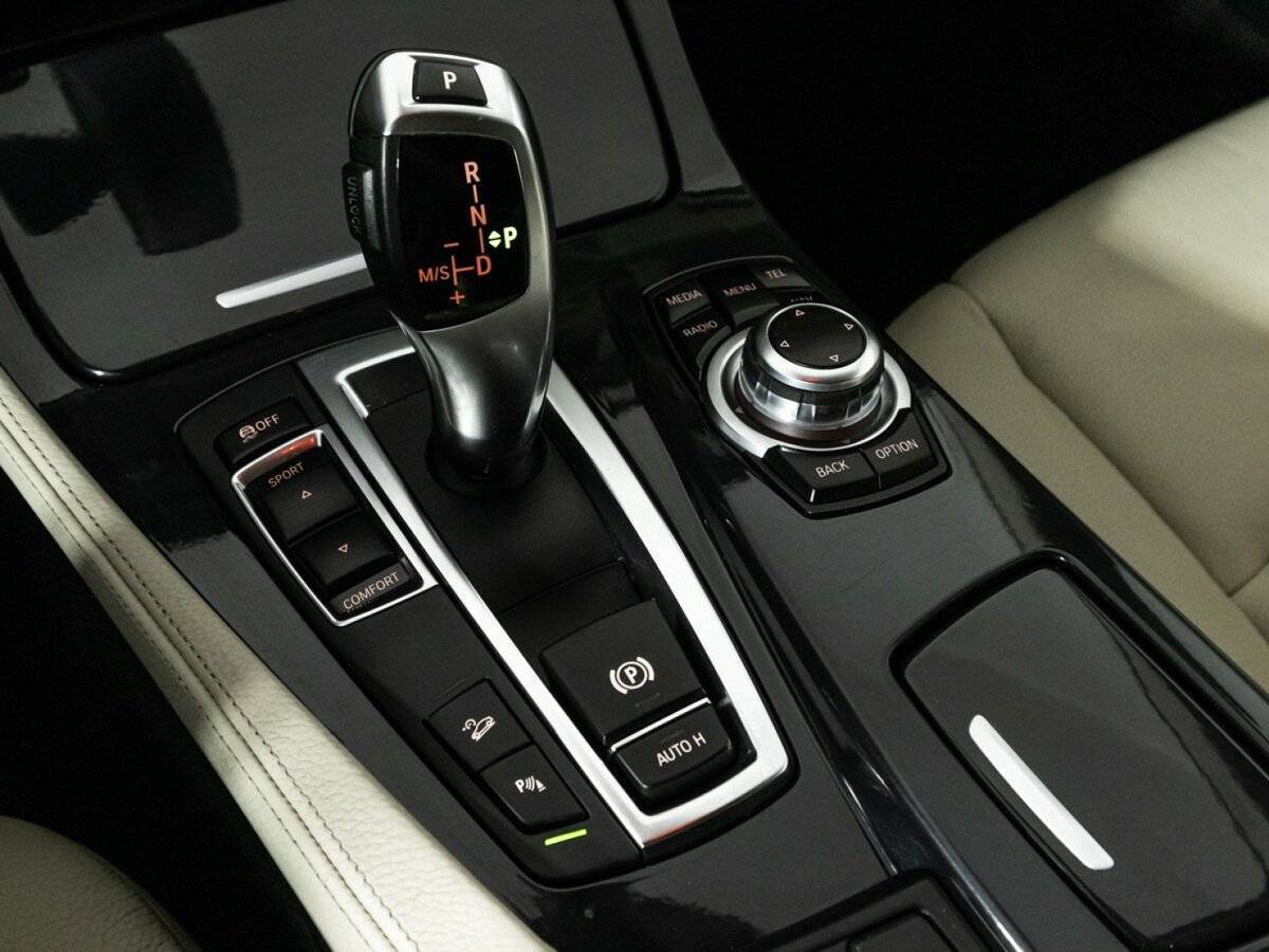 Купить BMW 5 серии 528i xDrive, 2013, 127 784 км, фото №20