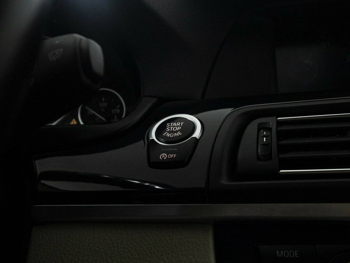 Купить BMW 5 серии 528i xDrive, 2013, 127 784 км, фото №24