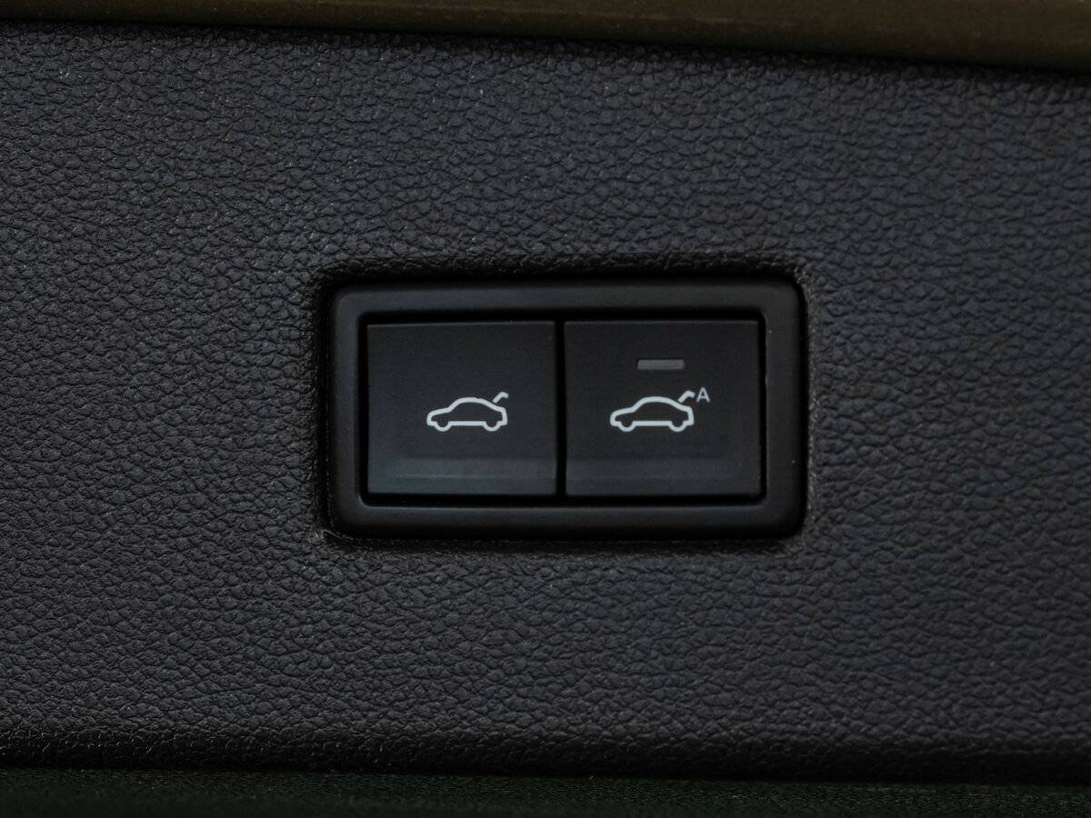 Купить Volkswagen Tiguan, 2019, 83 071 км, фото №23