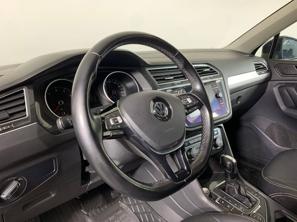 Купить Volkswagen Tiguan, 2019, 166 707 км, фото №11