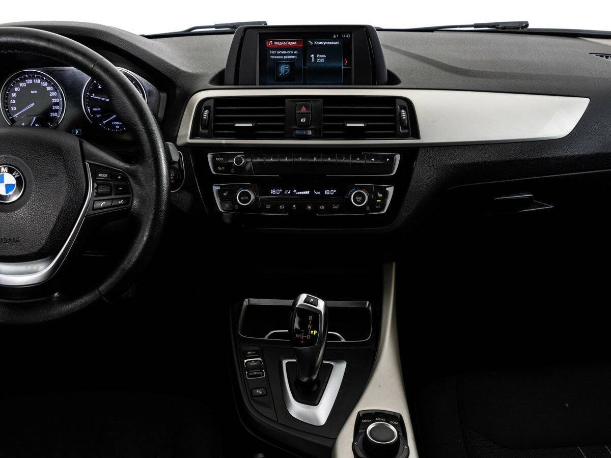 Купить BMW 1 серии 118i, 2017, 137 252 км, фото №14