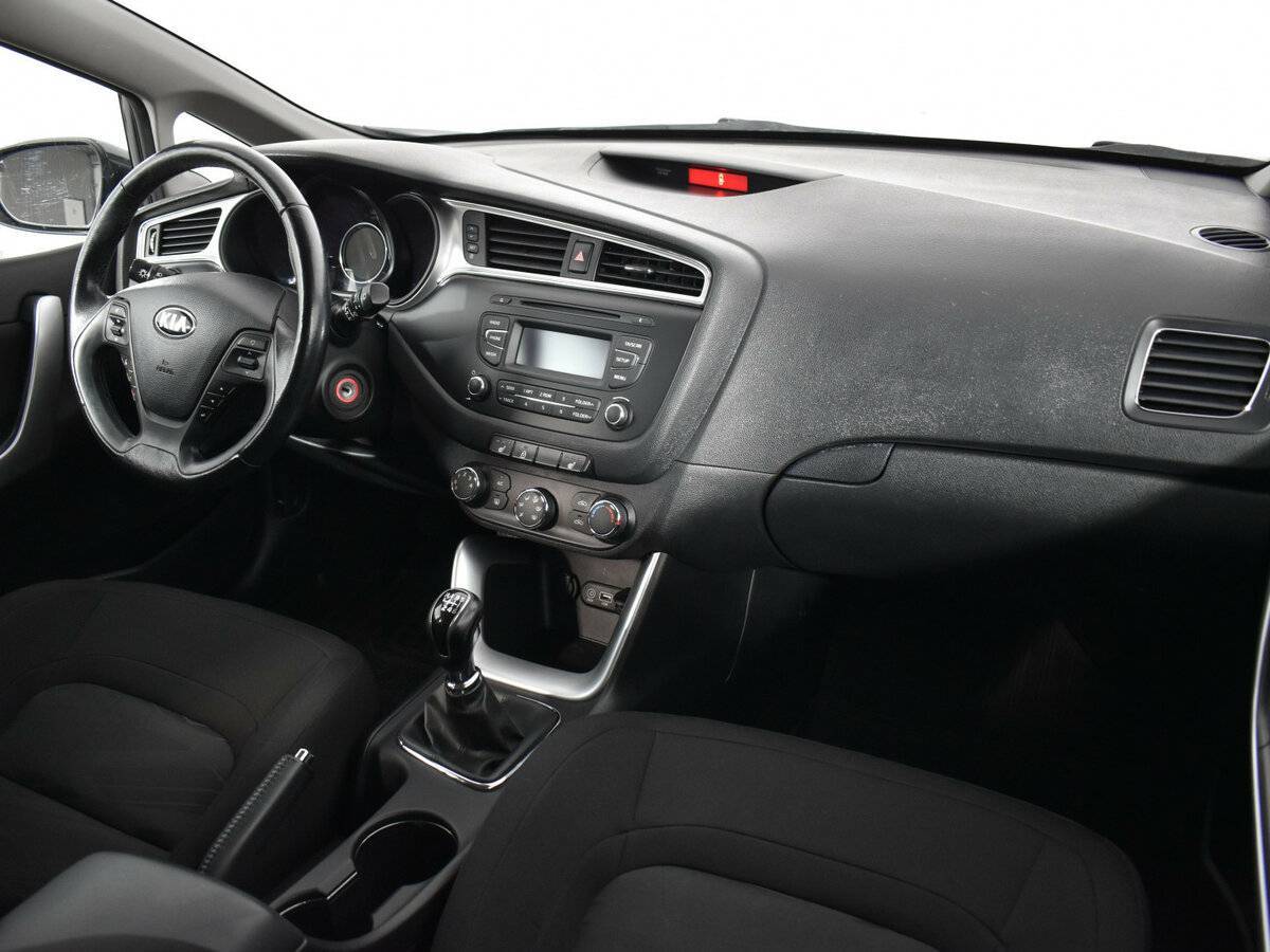 Купить Kia Ceed, 2016, 109 378 км, фото №10