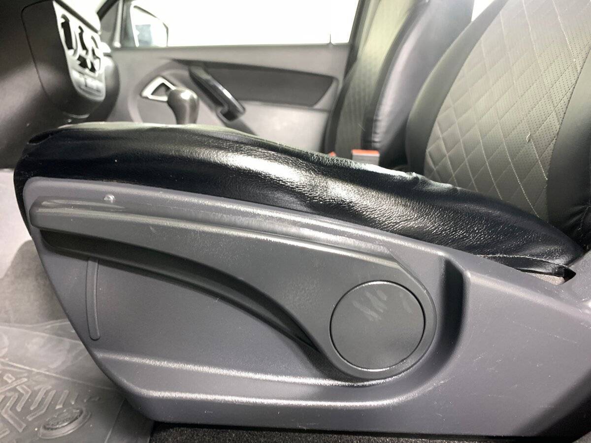 Купить Lada (ВАЗ) Granta Cross, 2023, 69 939 км, фото №16