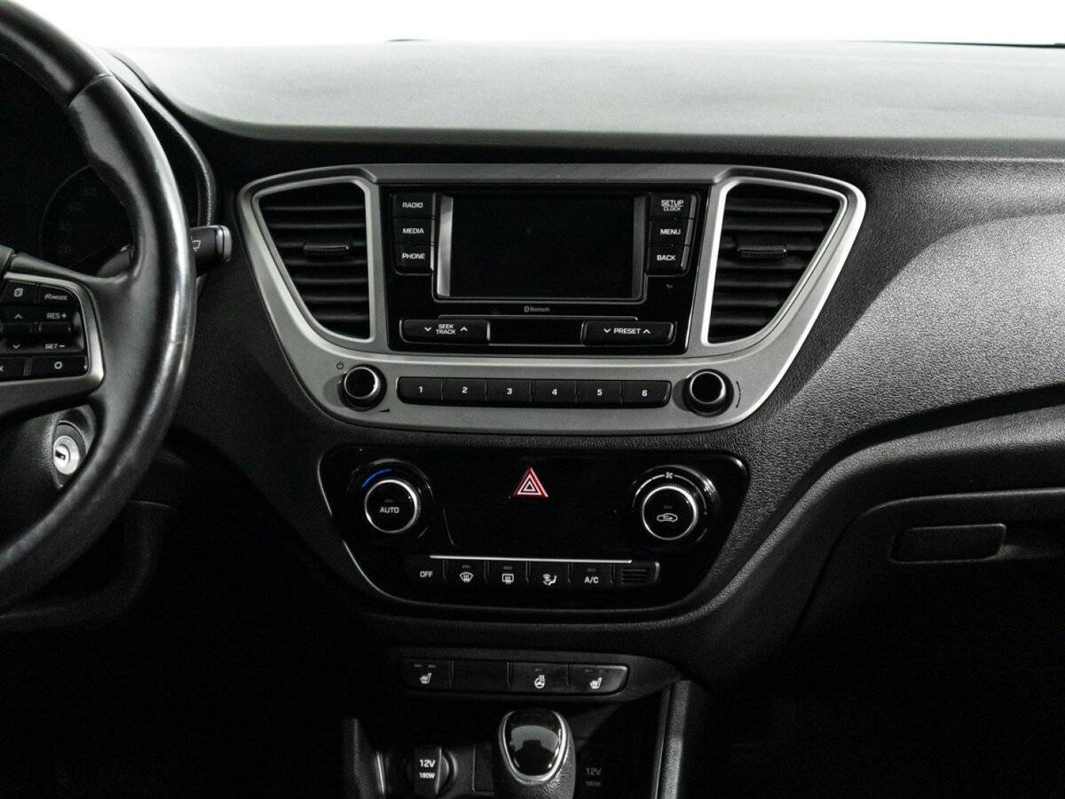 Купить Hyundai Solaris, 2019, 130 736 км, фото №14