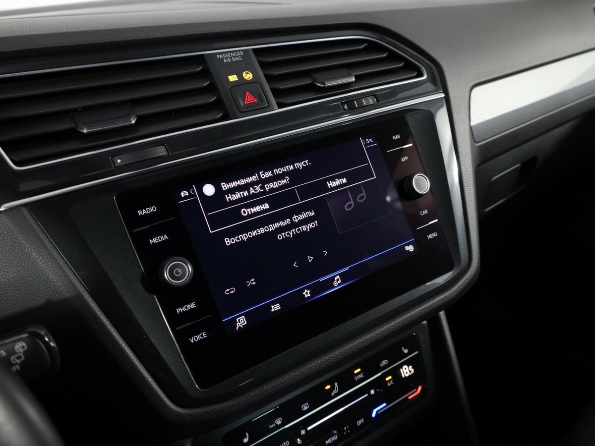 Купить Volkswagen Tiguan II Рестайлинг, 2021, 103 000 км, фото №24